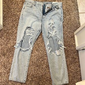 American Eagle mom jeans size 16